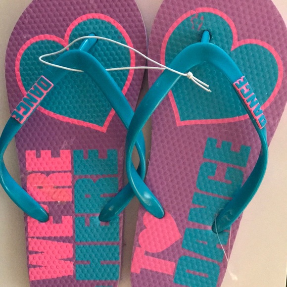 “WE’RE HERE TO DANCE” NWT FLIPFLOPS - Picture 1 of 2